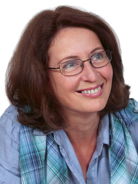 Herunterladen: 2011_07_15_Elke_Kahr.jpg Dateivorschau: 2011_07_15_Elke_Kahr.jpg