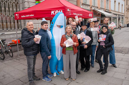 2024-10-31-Weltspartag-Gruppenfoto.jpg